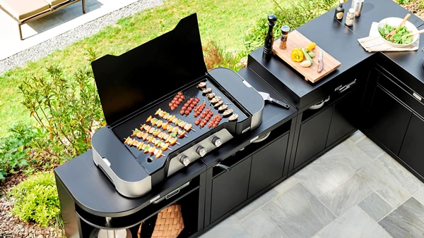 Cucine complete all'aperto